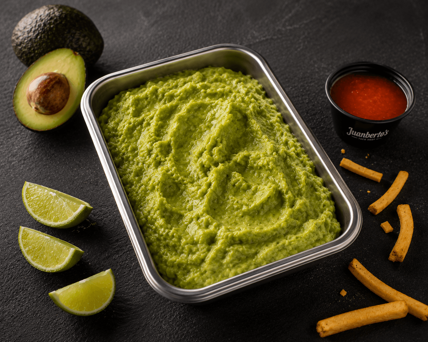 Guacamole Juanberto's — aguacate orgánico machacado a mano, limpio, con limón fresco al lado